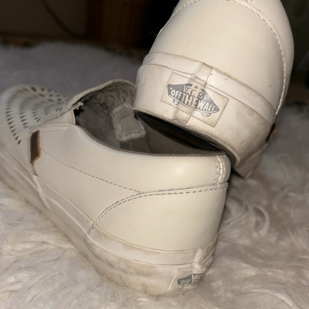 VANS UltraCush Classic Slip-On DX - Havana Perforated White Leather, Size 8 - Picture 8 of 16